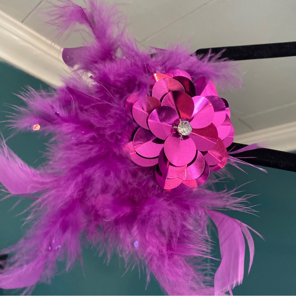girls Purple Jazz dance leotard Size: Large 10/12 With Feathers And Hair Clip
